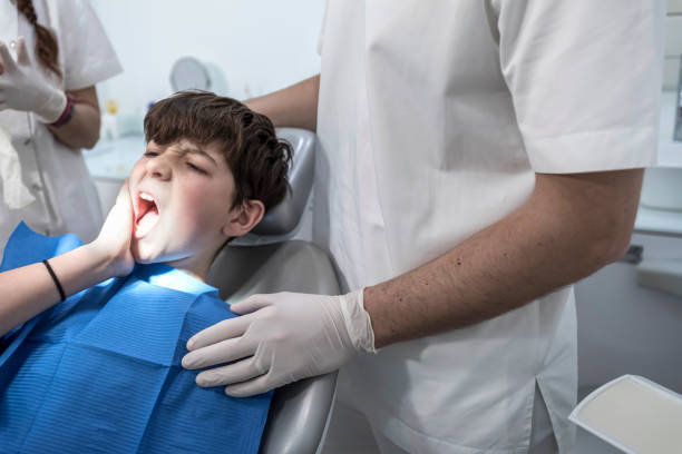 Best Emergency Dental Care for Abscessed Tooth in Alb, IA